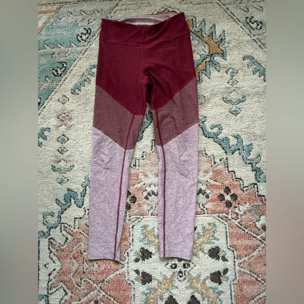 Outdoor Voices 7/8 Leggings in Cabernet